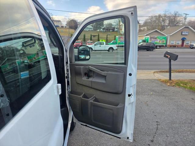 2017 Chevrolet Express Work Van