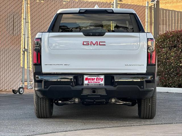 2026 GMC Sierra Standard Range Elevation