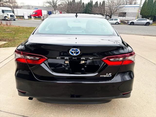 2022 Toyota Camry LE Hybrid