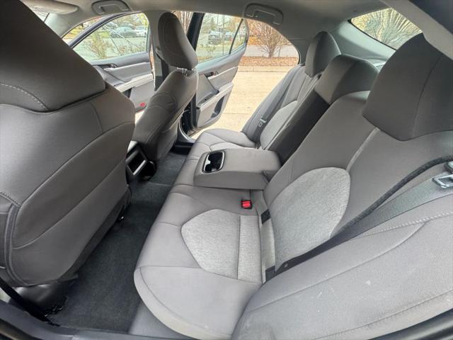 2022 Toyota Camry LE Hybrid