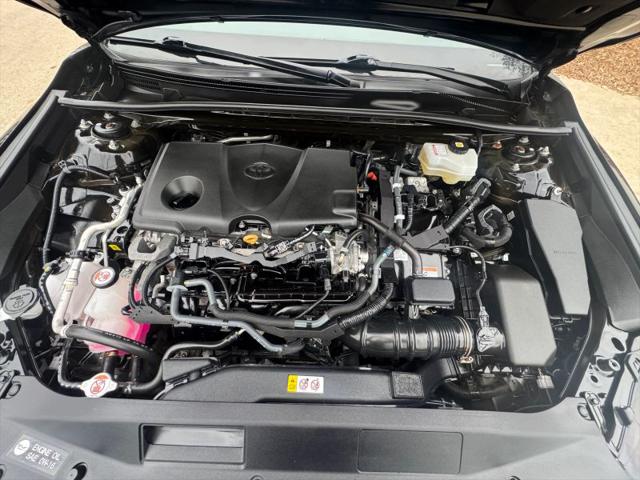 2022 Toyota Camry LE Hybrid