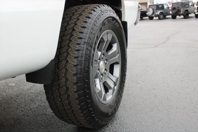 2017 Nissan Titan XD SV