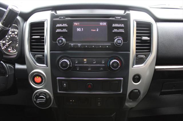 2017 Nissan Titan XD SV