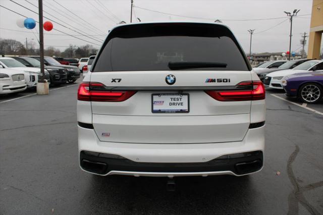 2020 BMW X7 M50i