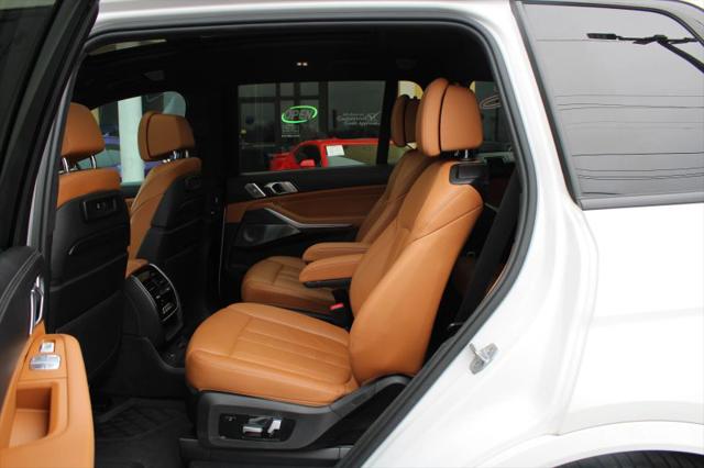2020 BMW X7 M50i