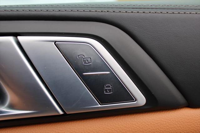2020 BMW X7 M50i