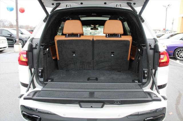 2020 BMW X7 M50i