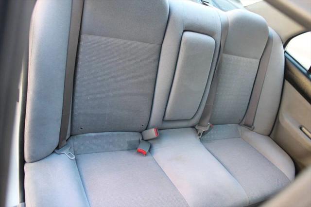 2004 Mitsubishi Lancer ES