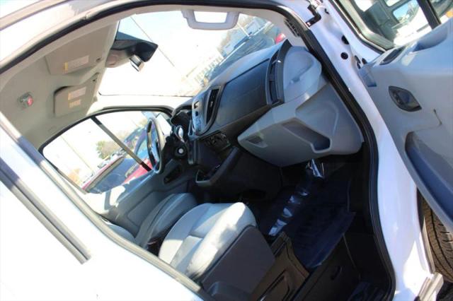 2016 Ford Transit w/60/40 Side Door w/RWB