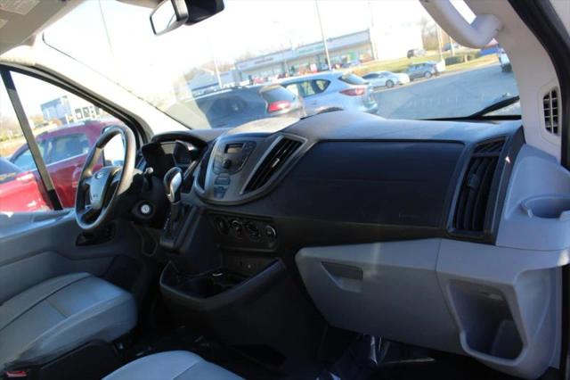 2016 Ford Transit w/60/40 Side Door w/RWB