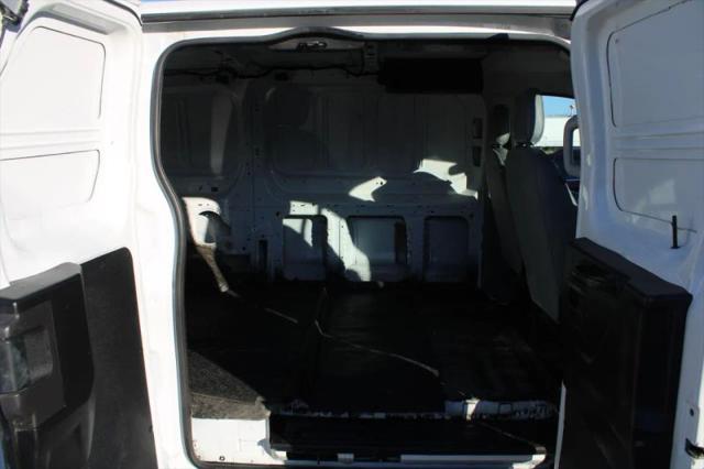 2016 Ford Transit w/60/40 Side Door w/RWB