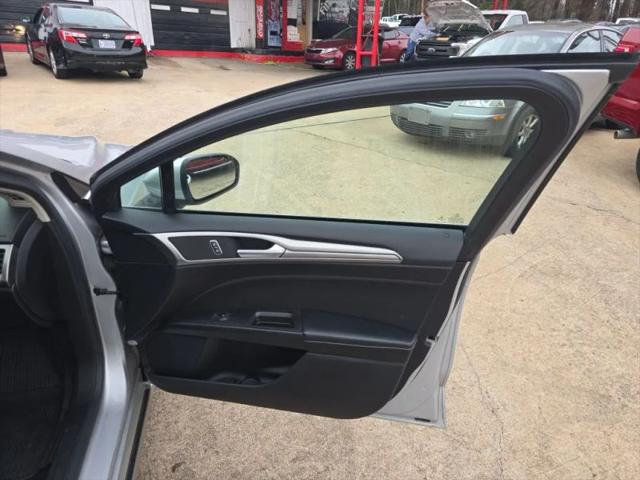 2019 Ford Fusion SE