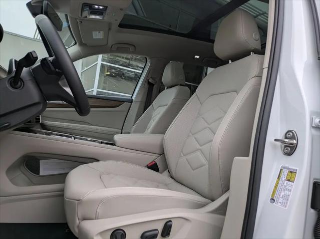 2026 Volkswagen Atlas SE with Technology