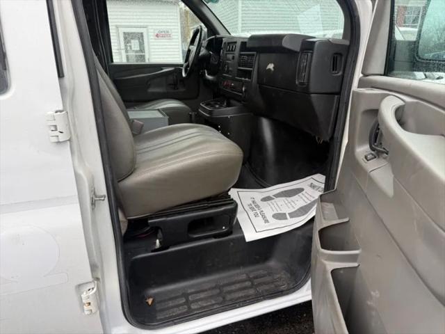 2013 GMC Savana 2500 Work Van