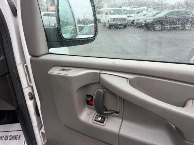 2013 GMC Savana 2500 Work Van