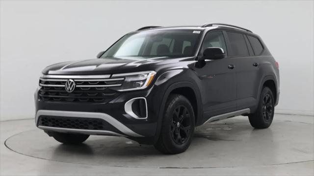 2024 Volkswagen Atlas 2.0T Peak Edition SE w/Technology