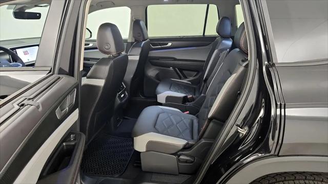 2024 Volkswagen Atlas 2.0T Peak Edition SE w/Technology