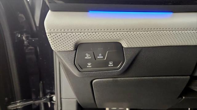 2024 Volkswagen Atlas 2.0T Peak Edition SE w/Technology