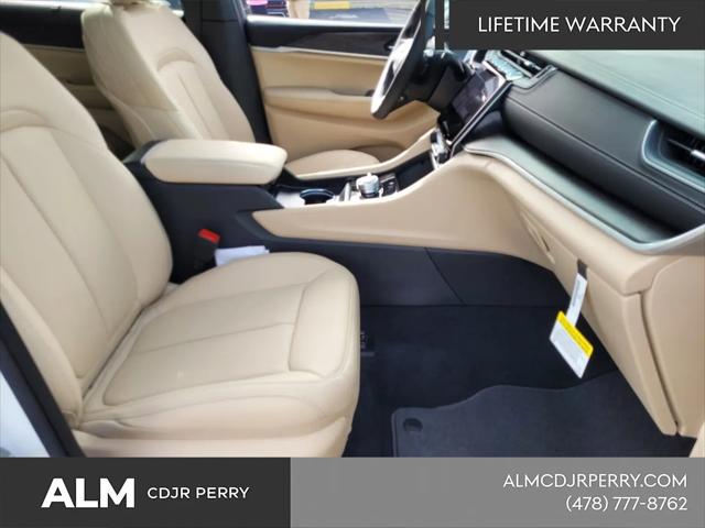 2025 Jeep Grand Cherokee L Limited 4x4