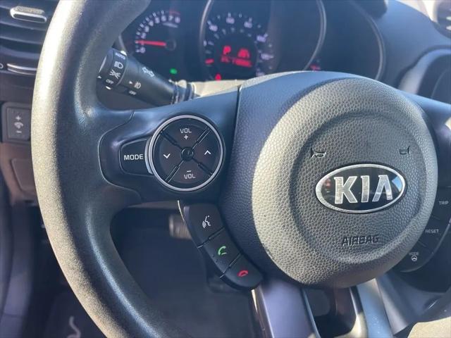 2016 Kia Soul +
