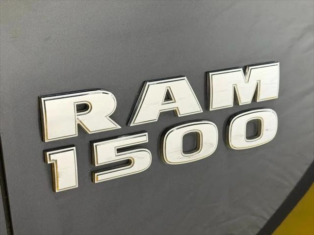 2018 Ram 1500 Lone Star Silver Crew Cab 4x2 5'7" Box