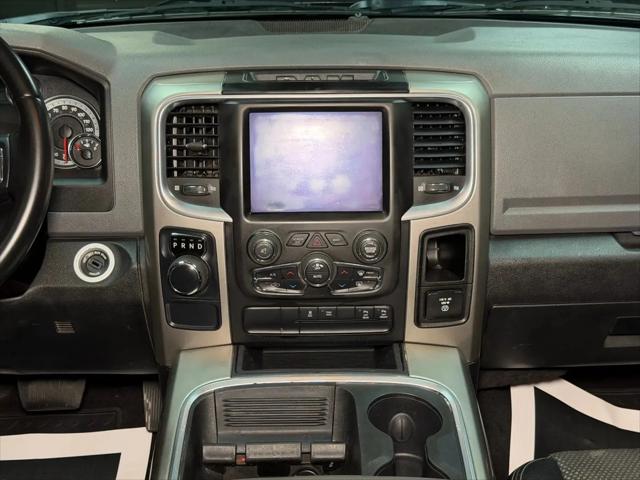 2018 Ram 1500 Lone Star Silver Crew Cab 4x2 5'7" Box