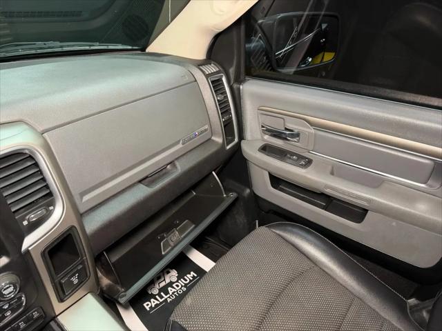 2018 Ram 1500 Lone Star Silver Crew Cab 4x2 5'7" Box