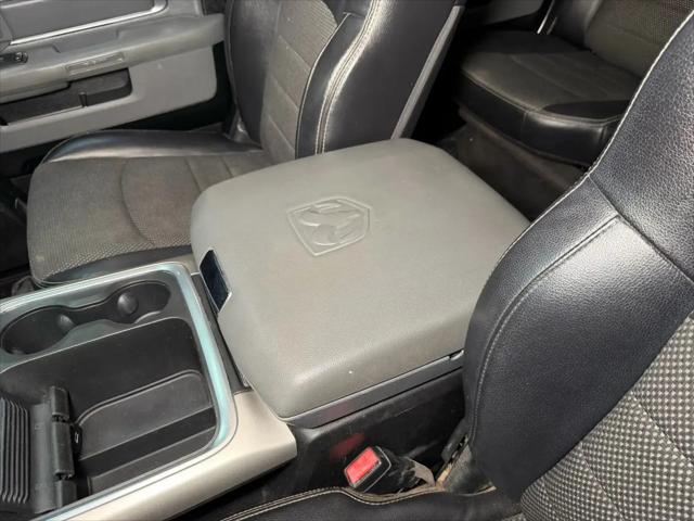 2018 Ram 1500 Lone Star Silver Crew Cab 4x2 5'7" Box