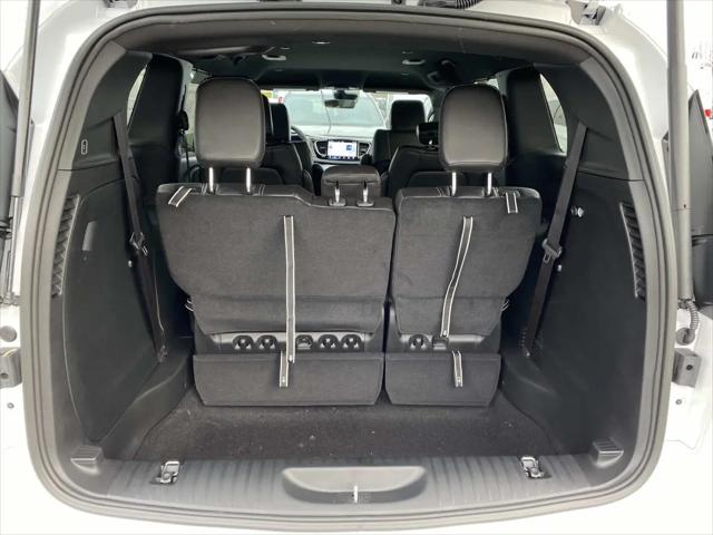 2026 Chrysler Voyager LX