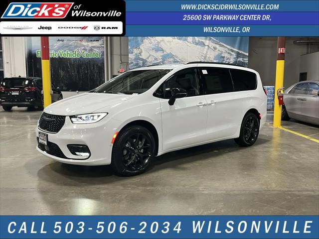 2026 Chrysler Pacifica Limited AWD for sale in Wilsonville, OR