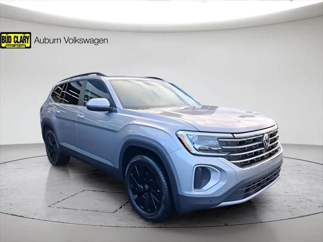 2026 Volkswagen Atlas SE with Technology