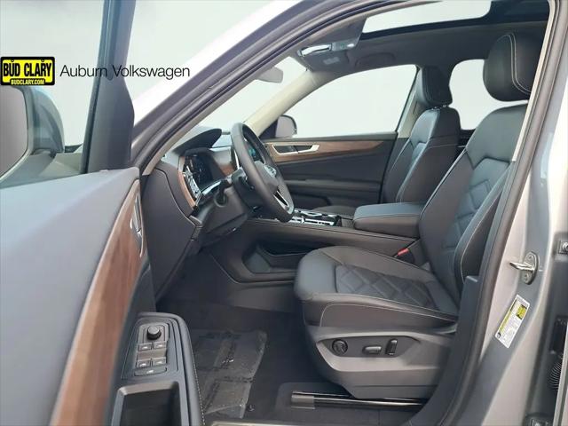 2026 Volkswagen Atlas SE with Technology