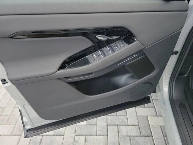 2026 Land Rover Range Rover Evoque S