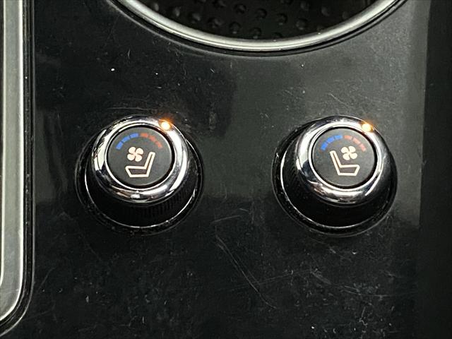 2021 Nissan Maxima SR Xtronic CVT