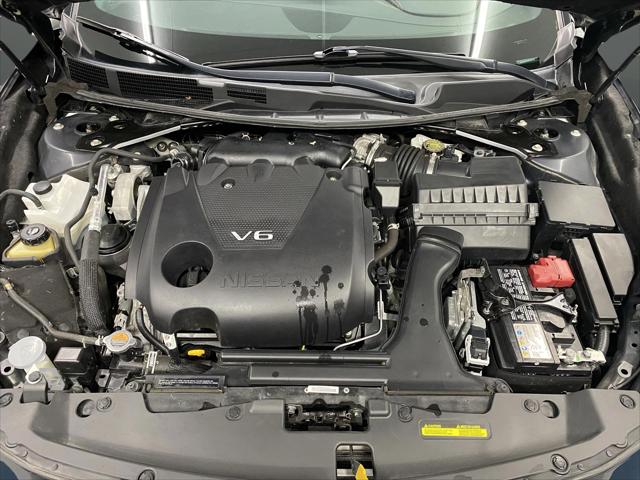 2021 Nissan Maxima SR Xtronic CVT