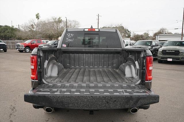 2026 Ram 1500 Lone Star Crew Cab 4x4 5'7" Box
