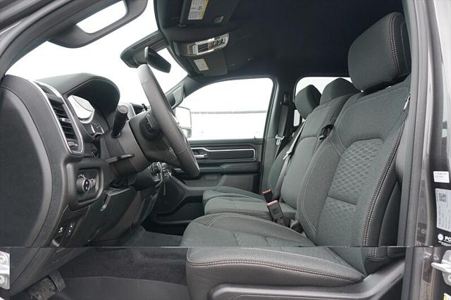 2026 Ram 1500 Lone Star Crew Cab 4x4 5'7" Box