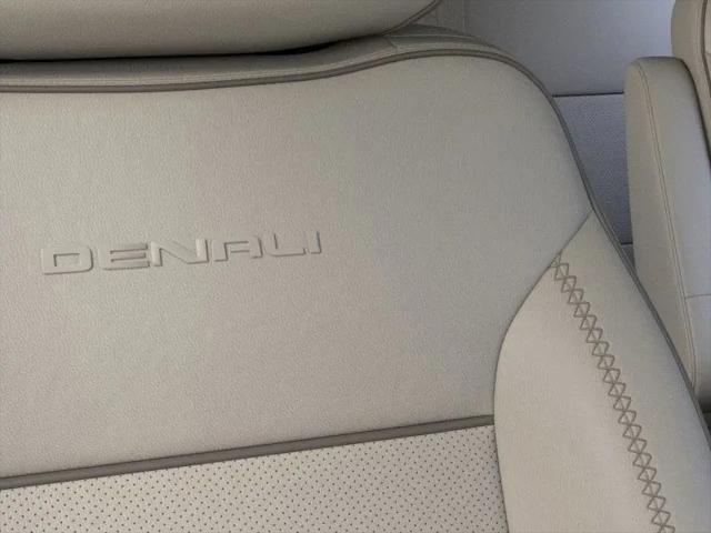 2026 GMC Yukon 4WD Denali