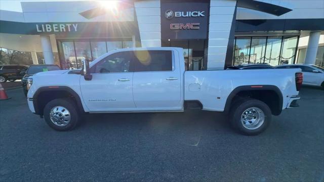 2026 GMC Sierra 3500HD Crew Cab, Long Bed, Denali Ultimate Dual Rear Wheel, 4WD