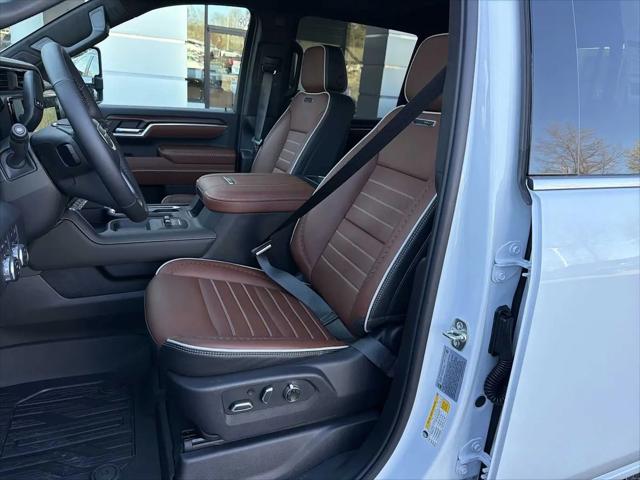 2026 GMC Sierra 3500HD Crew Cab, Long Bed, Denali Ultimate Dual Rear Wheel, 4WD