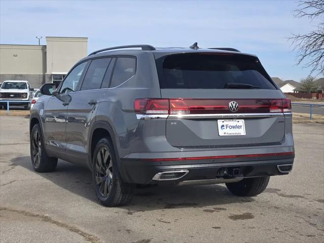 2026 Volkswagen Atlas SE with Technology