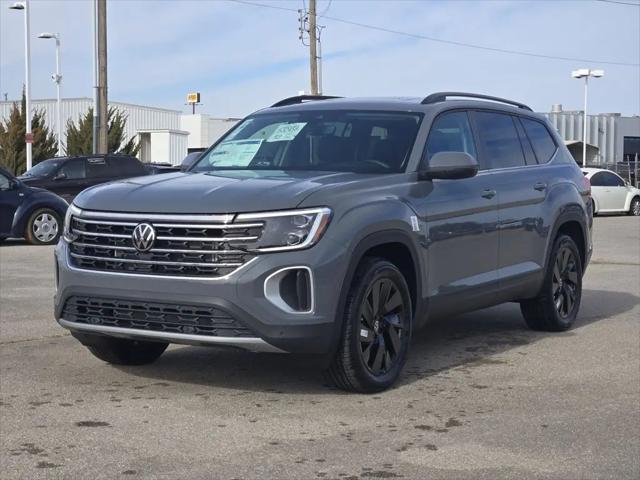 2026 Volkswagen Atlas SE with Technology