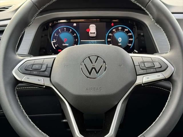 2026 Volkswagen Atlas Cross Sport SE with Technology