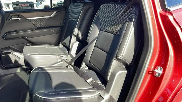 2026 GMC Acadia Denali FWD