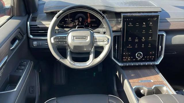2026 GMC Acadia Denali FWD