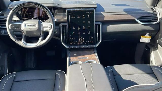 2026 GMC Acadia Denali FWD