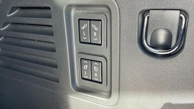 2026 GMC Acadia Denali FWD
