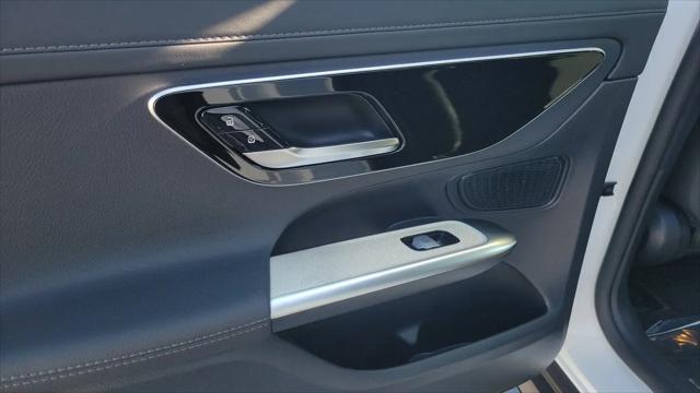 2026 Mercedes-Benz GLC 4MATIC