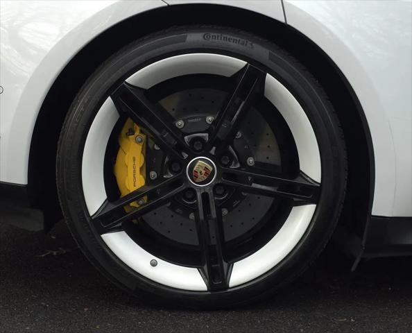 2020 Porsche Taycan Turbo