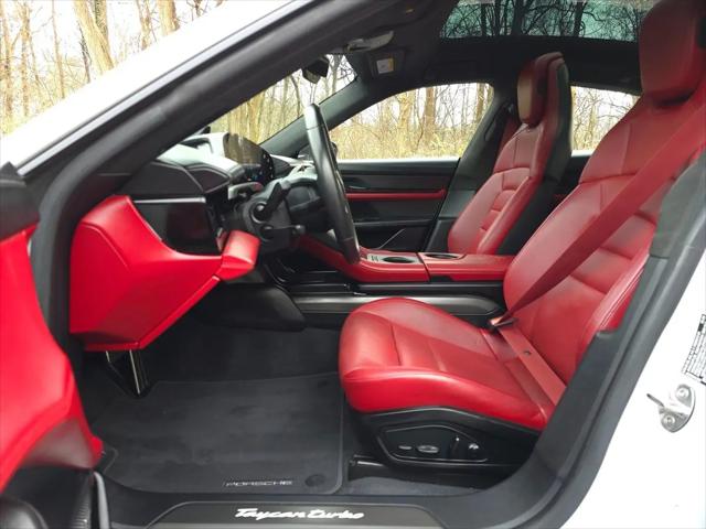 2020 Porsche Taycan Turbo